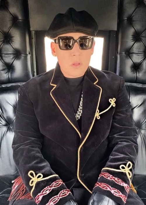 Cosculluela as seen in an Instagram Post in October 2020