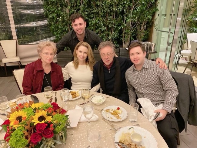 Frankie Valli (Second from Right) enjoying a Thanksgiving with his family