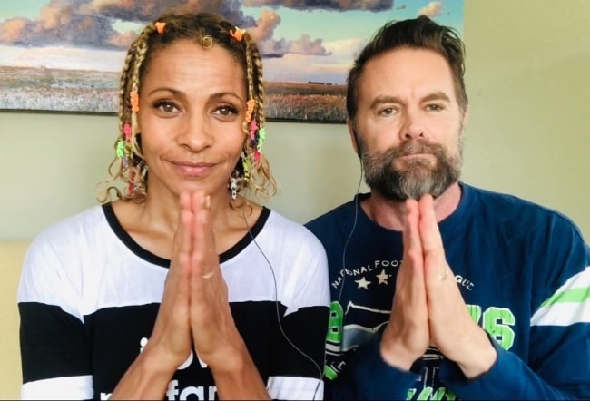 Garret Dillahunt happy with his wife in May 2020