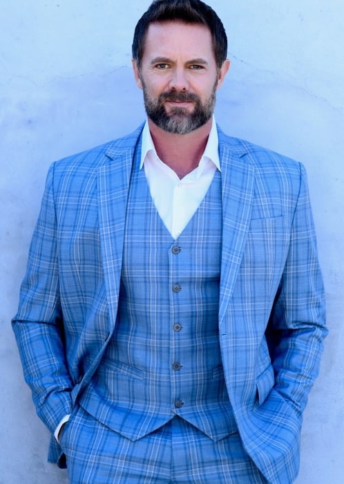 Garret Dillahunt in April 2021 urging everyone to smile