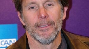 Gary Cole