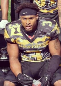 Jonathan Owens Height, Weight, Family, Girlfriend, Education, Biography