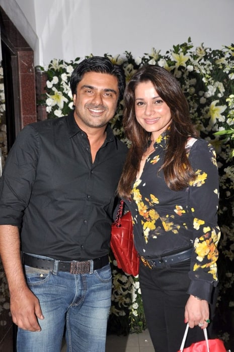 Neelam Kothari and Sameer Soni at Kallista Spa opening in 2012