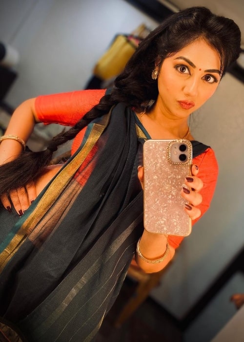 Reema Worah as seen while clicking a mirror selfie in September 2020