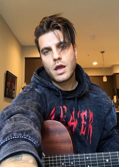 Spencer Charnas taking a selfie in Los Angeles, California in March 2021