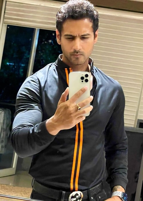 Yash Dasgupta as seen while taking a mirror selfie in June 2021