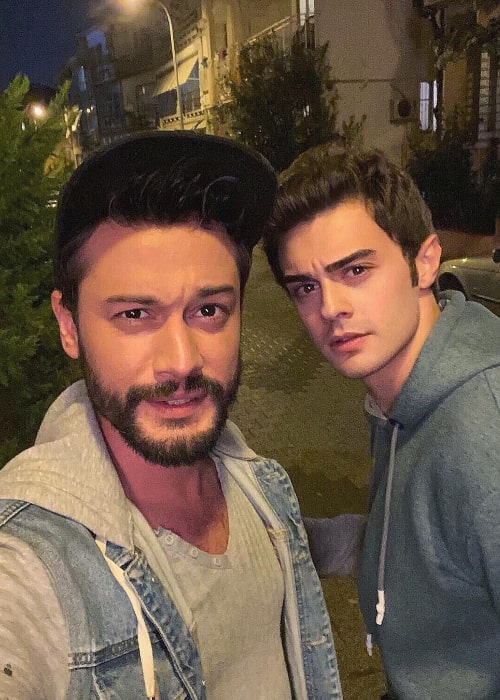 Yiğit Koçak (Right) as seen in a selfie alongside Burak Serdar Şanal in November 2019