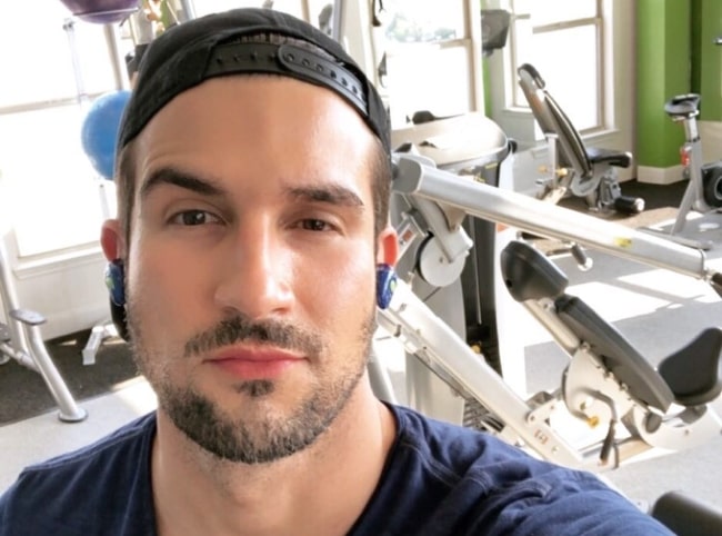 Bryan Abasolo in June 2018 hitting the gym on the weekend