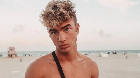 Carew Ellington Height, Weight, Age, Girlfriend, Family, Facts, Biography