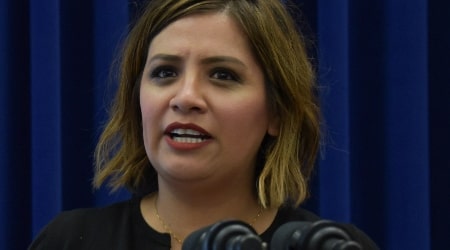 Cristela Alonzo Height, Weight, Age, Boyfriend, Biography, Family