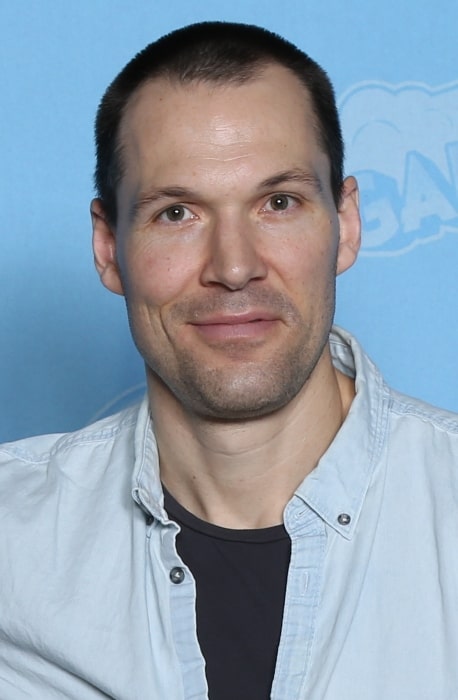 Daniel Cudmore pictured at GalaxyCon Louisville in 2019