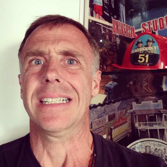 David Eigenberg seen in a funny selfie in 2014