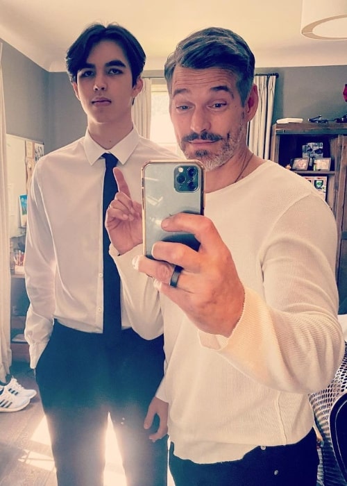 Eddie Cibrian as seen while clicking a mirror selfie with his son