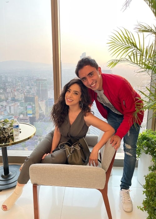 Fátima Molina and Jesus Elizalde in an Instagram post in March 2021
