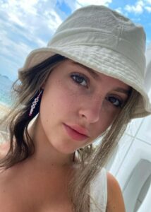 Kirsty Austin Height, Weight, Age, Boyfriend, Family, Facts, Biography