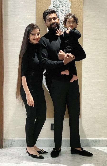 Loveleen Kaur Sasan posing for a picture with her family at the St. Regis Mumbai in February 2021