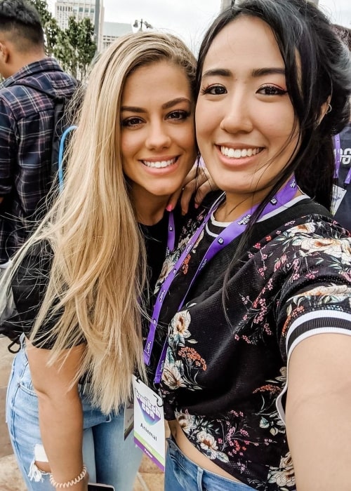 LuluLuvely as seen in a selfie that was taken with gamer Annie Lee at Twitchcon 2019, in October
