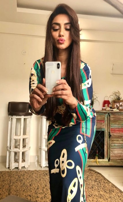 Mahek Chahal as seen while clicking a mirror selfie in July 2021