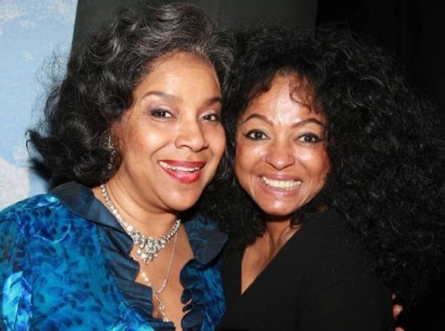 Phylicia Rashad (Left) and Diana Ross