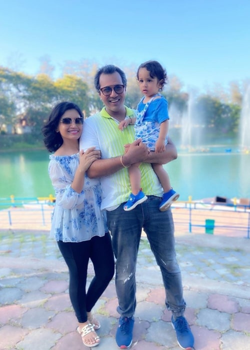 Priya Ahuja alongside her husband director Malav Rajda and their son Ardaas Rajda in May 2021