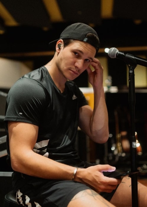 Wincent Weiss enjoying his rehearsals in June 2021