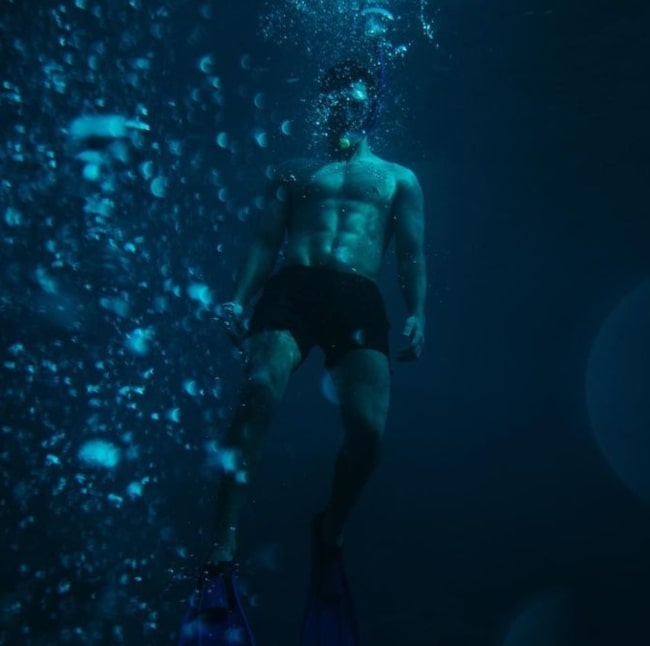 Wincent Weiss in January 2020 delighted to have gone a little below the surface of the water after a very long time