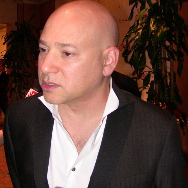 Evan Handler seen at the Golden Globe Awards in 2009