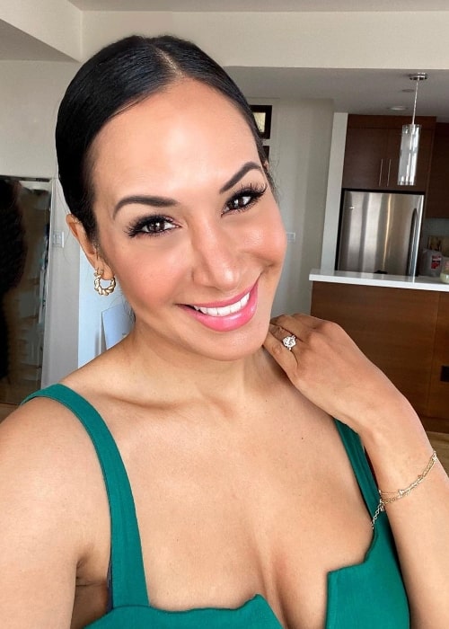 Jo De La Rosa smiling in a selfie in Newport Beach, California in August 2021