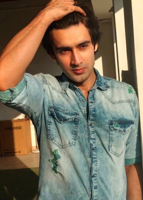 Karan Nath Height, Weight, Age, Girlfriend, Biography, Family, Facts