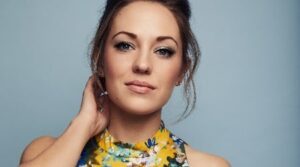 Laura Osnes
