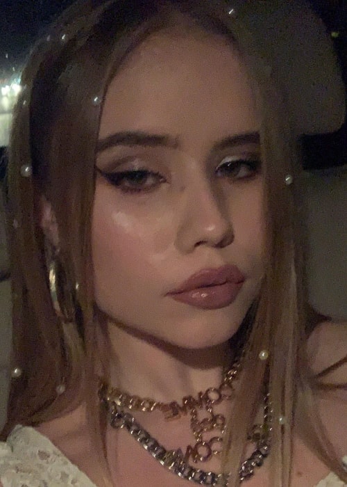 Lexee Smith as seen in a selfie that was taken in December 2019