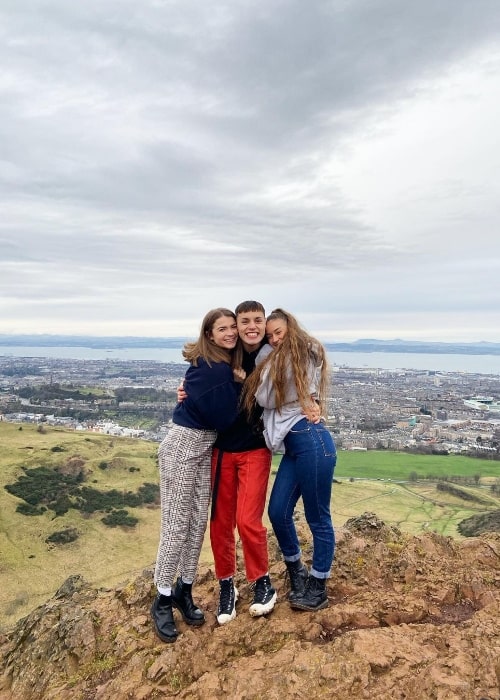 Max Harwood smiling in a picture with Hannah Rebecca (Right) and Jesse McMahon in Edinburgh, United Kingdom