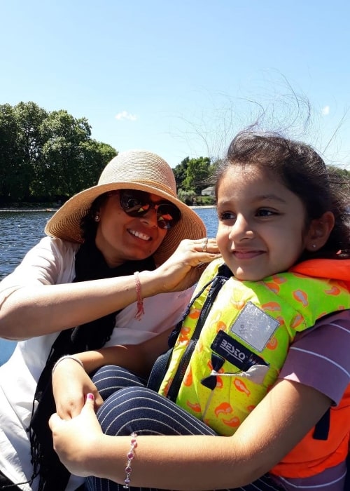 Namrata Shirodkar smiling in a picture alongside her daughter while in London, England