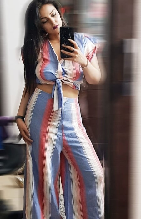 Nehalaxmi Iyer as seen while taking a mirror selfie in Mumbai, Maharashtra in May 2019