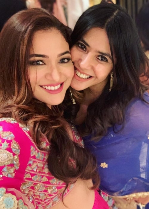 Ridhima Pandit (Left) smiling in a selfie with Ekta Kapoor