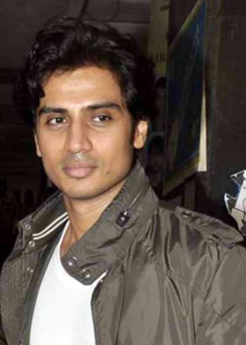 Shiv Panditt as seen while promoting 'Shaitan' in 2011