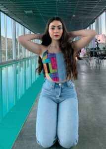 Sophie Hesri Height, Weight, Age, Boyfriend, Family, Facts, Biography