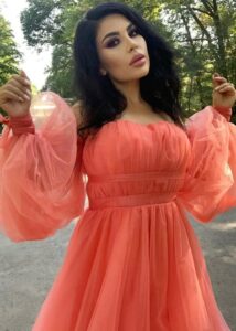 Aryana Sayeed Height, Weight, Age, Boyfriend, Biography, Family