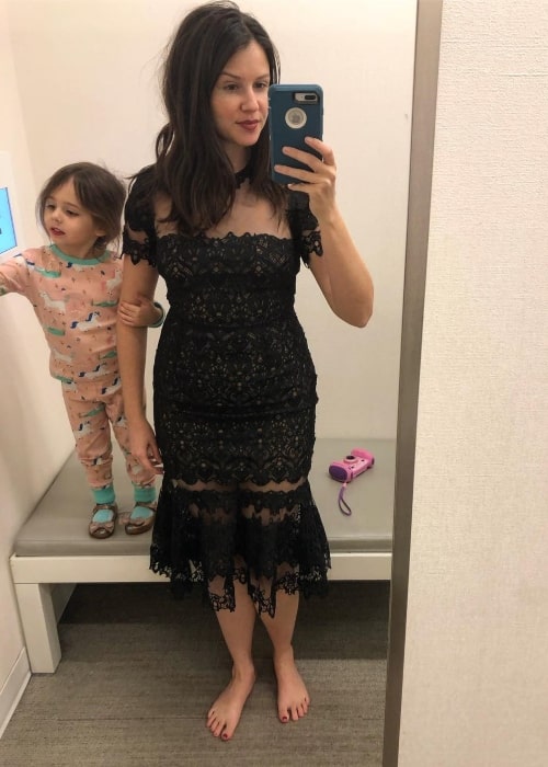 Jenn Proske as seen in a selfie with her daughter Ava Morata Schneider in December 2018