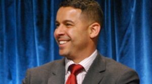 Jon Huertas
