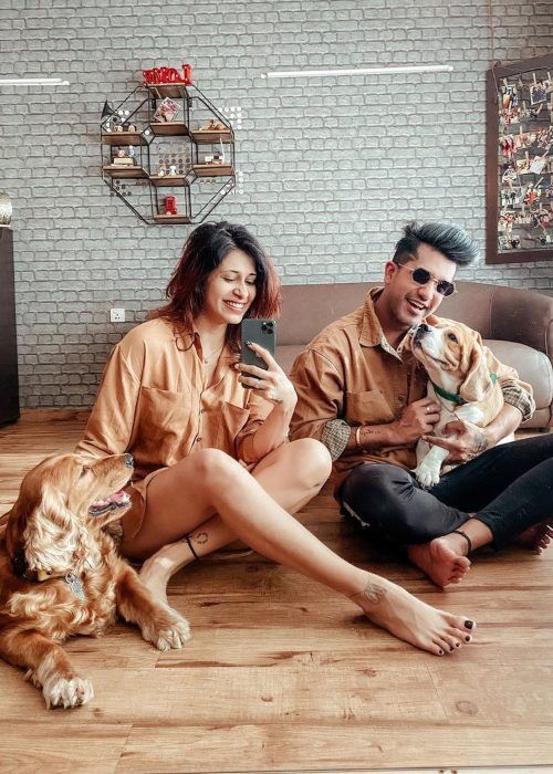 Kishwer and Suyyash as seen together with their pets in March 2020