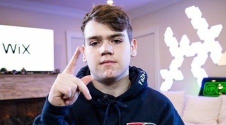 Mongraal Height, Weight, Age, Body Statistics