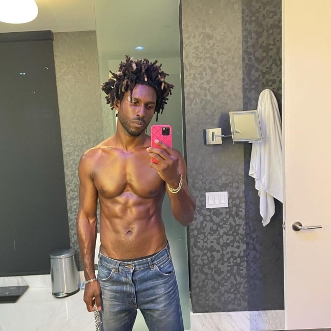 SAINt JHN as seen in a shirtless selfie that was taken in August 2021