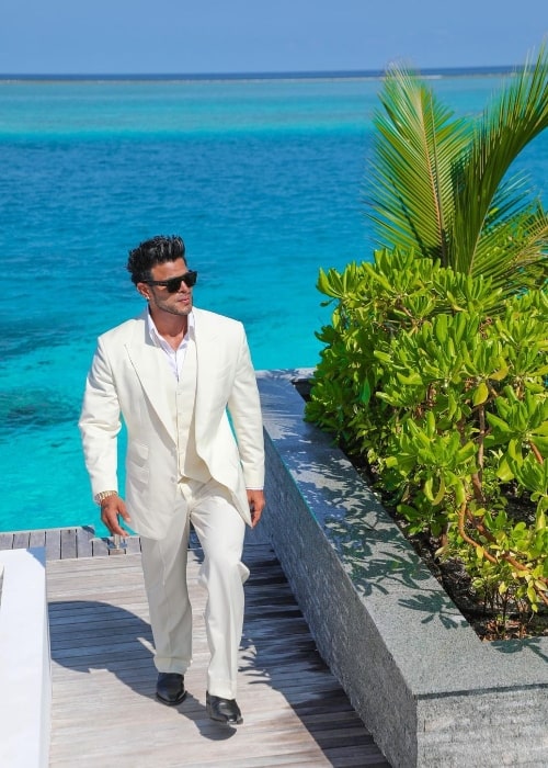 Sahil Khan in Maldives in 2021