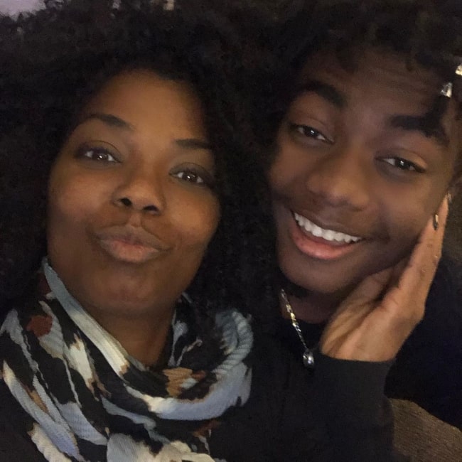 Vanessa Estelle Williams and her younger son Haile Zion Ali in a selfie that was taken on the day of his 17th birthday on November 11, 2020