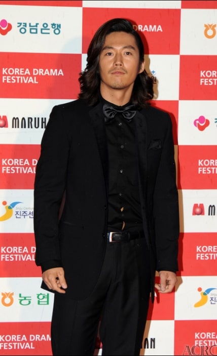 Jang Hyuk in October 2010