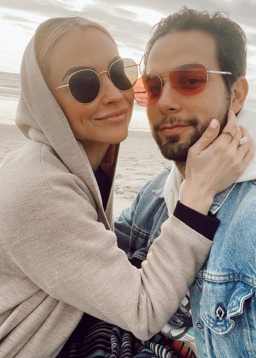 Lisa Stelly as seen in a selfie with her beau Skylar Astin in December 2020