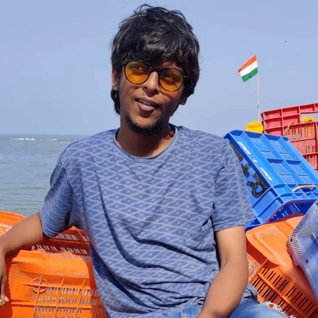 Ranjan Raj at Madh Beach in Mumbai, Maharashtra