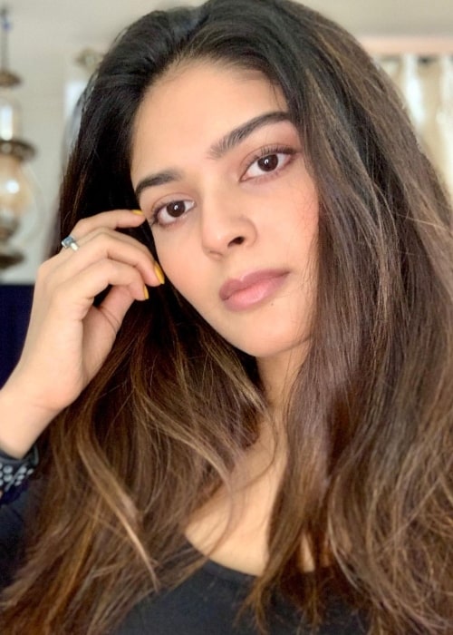 Vaibhavi Shandilya as seen while clicking a selfie in Mumbai, Maharashtra in May 2021