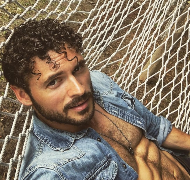 Adan Canto in May 2016 relaxing by lying on a hammock between his shots
